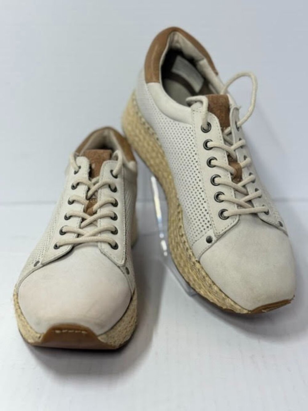OTBT Beige Platform Espadrille Sneakers Perforated Leather Shoes Size 8.5